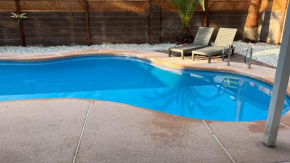 Large Pool & Patio Cozy Single Story Family House